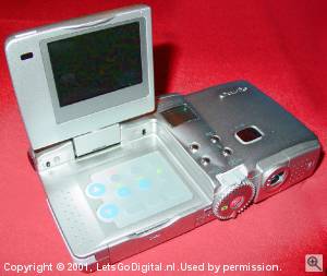 Ricoh's Caplio RR1 digital camera. Courtesy of LetsGoDigital.nl with modifications by Michael R. Tomkins. Click for a bigger picture!