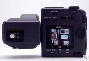 Nikon's Coolpix 995 digital camera. Copyright (c)  2001, The Imaging Resource. All rights reserved. Click for a bigger picture!