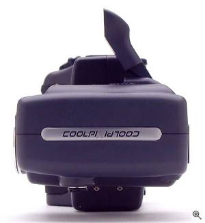 Nikon's Coolpix 995 digital camera. Copyright (c)  2001, The Imaging Resource. All rights reserved. Click for a bigger picture!