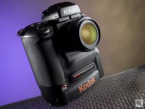 Kodak's DCS 720x professional digital SLR. Courtesy of Eastman Kodak Co. - click for a bigger picture!