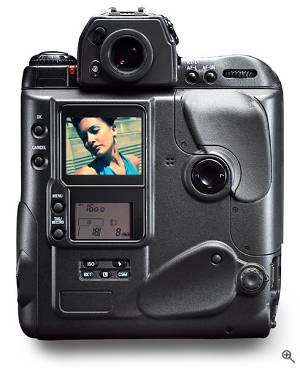 Kodak's DCS 720x professional digital SLR. Courtesy of Eastman Kodak Co. - click for a bigger picture!