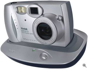 Kodak's EasyShare DX3215 Zoom digital camera. Courtesy of Eastman Kodak Co. Click for a bigger picture!