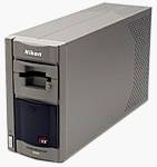Nikon's Super Coolscan IV ED film scanner. Copyright (c) 2001, The Imaging Resource. All rights reserved.