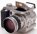 Minolta's DiMAGE 7 digital camera. Copyright (c) 2001, The Imaging Resource. All rights reserved.