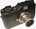 Epson and Cosina's unnamed rangefinder digital camera. Copyright © 2004, The Imaging Resource. All rights reserved.