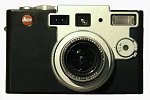 Leica's Digilux 1 digital camera. Copyright © 2002, Michael R. Tomkins.  All rights reserved.