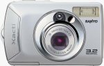 Sanyo's DSC-S1 digital camera. Courtesy of Sanyo, with modifications by Michael R. Tomkins.