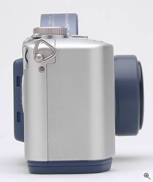 Sony's MVC-CD200 digital camera, right view.  Copyright (c) 2001, The Imaging Resource. All rights reserved. Click for a bigger picture!