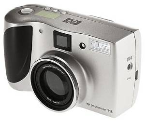 Hewlett Packard's PhotoSmart 715 digital camera. Courtesy of Hewlett Packard, with modifications by Michael R. Tomkins.