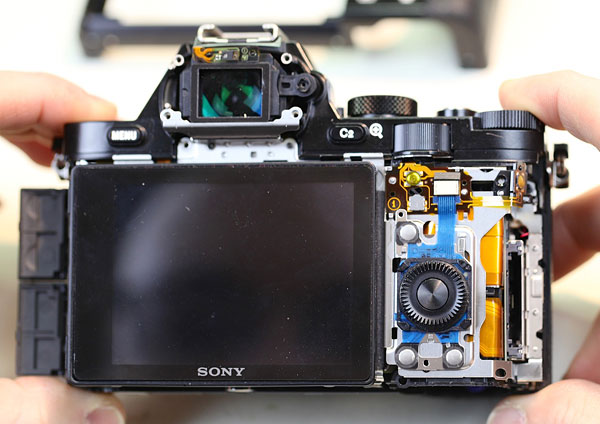 Sony A7R Teardown