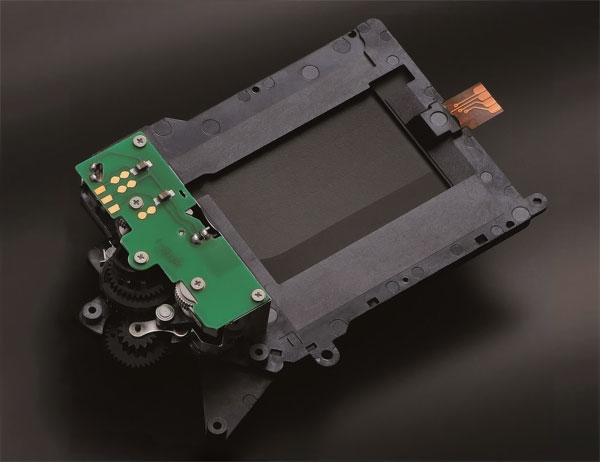 Nikon D600 Dust Issue