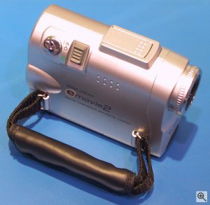 Polaroid's Cool-iCam emovie 2 digital camera. Copyright (c) 2003, Michael R. Tomkins. Click for a bigger picture!