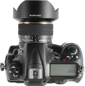 Samyang's 14mm f2.8 IF ED MC Aspherical lens. Photo provided by Samsung Poland. Click for a bigger picture!