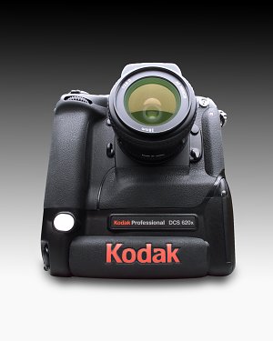 Kodak DCS 620x digital camera  with lens attached - click for a bigger picture!