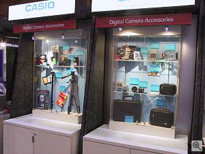 Copyright (c) 2000, Michael R. Tomkins.  All rights reserved. Click for a bigger picture!