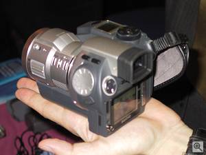 Sanyo's IDC-1000Z iDshot digital camera, shown with iD PHOTO disk bay open. Copyright (c) 2000, Michael R. Tomkins, all rights reserved. Click for a bigger picture!