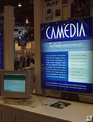 Camedia SDK display. Copyright &copy; 2001, Michael R. Tomkins. All rights reserved. Click for a bigger picture!