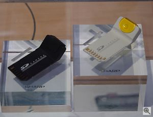 The 'SD Camera'... Copyright &copy; 2001, Michael R. Tomkins. All rights reserved. Click for a bigger picture!