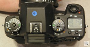 Contax's N Digital SLR digital camera. Copyright © 2002, Michael R. Tomkins, all rights reserved. Click for a bigger picture!