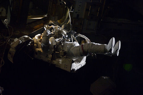 Photo provided by Nikon Inc. / NASA. Click for a bigger picture!