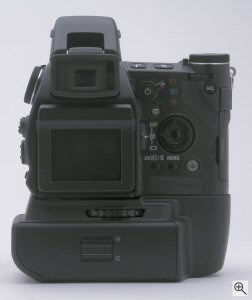 Minolta's DiMAGE A1 digital camera. Copyright (c) 2003, The Imaging Resource. All rights reserved. Click for a bigger picture!
