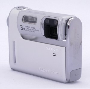 Sony Cyber-shot DSC-F88 digital camera. Copyright (c) 2004, The Imaging Resource. All rights reserved. Click for a bigger picture!