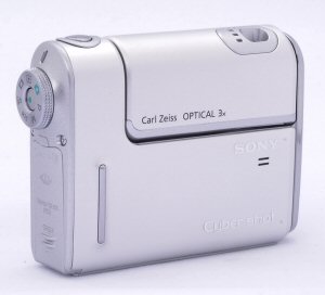 Sony Cyber-shot DSC-F88 digital camera. Copyright (c) 2004, The Imaging Resource. All rights reserved. Click for a bigger picture!