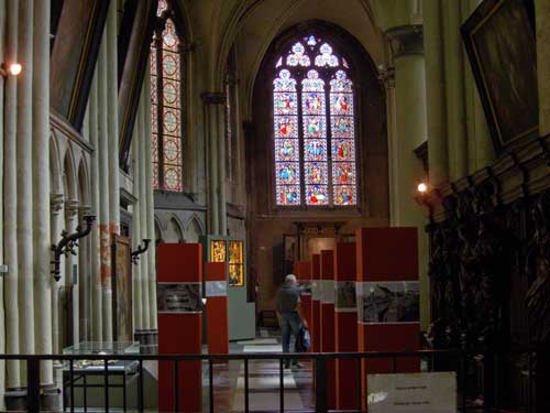 Image shot with Canon PowerShot S90 by Fr&eacute;d&eacute;ric Cao, after adjustment with DxO's HDR plug-in. Photo provided by DxO Labs. Click for a bigger picture!