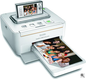 Kodak's Easyshare Printer Dock G600. Courtesy of Eastman Kodak Co, with modifications by Michael R. Tomkins. Click for a bigger picture!