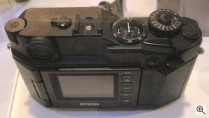 Epson and Cosina's unnamed rangefinder digital camera. Copyright © 2004, The Imaging Resource. All rights reserved.