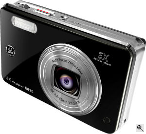 General Imaging's General Electric E850 digital camera. Courtesy of General Imaging, with modifications by Michael R. Tomkins. Click for a bigger picture!