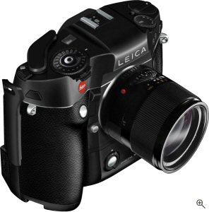 Leica's DIGITAL-MODUL-R on the R9 35mm film camera. Courtesy of Leica, with modifications by Michael R. Tomkins. Click for a bigger picture!
