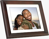 Front view of GiiNii's GH-8DNM Artforme multimedia digital picture frame. Photo provided by GiiNii International.