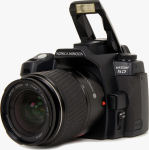 Konica Minolta's Maxxum 5D digital SLR. Courtesy of Konica Minolta, with modifications by Michael R. Tomkins.