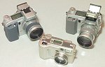 Minolta's new digital cameras.  Copyright (c) 2001, Michael R. Tomkins, all rights reserved.