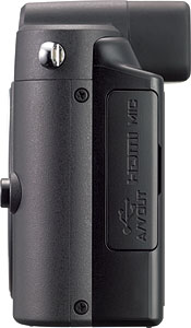 The Nikon V1 compact system camera with 10-100mm f/4.5-5.6 VR lens. Photo provided by Nikon Inc. Click for a bigger picture!