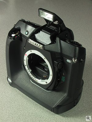 Pentax's as-yet unnamed SLR digital camera. Copyright (c) 2001, Michael R. Tomkins, all rights reserved. Click for a bigger picture!
