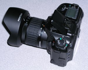 Pentax's *ist D digital SLR. Copyright (c) 2003, The Imaging Resource. All rights reserved. Click for a bigger picture!