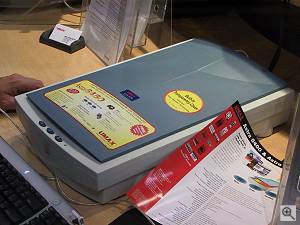 Copyright (c) 2000, Michael R. Tomkins.  All rights reserved. Click for a bigger picture!