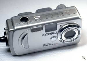 Samsung's Digimax 250 digital camera. Copyright © 2004, The Imaging Resource. All rights reserved. Click for a bigger picture!