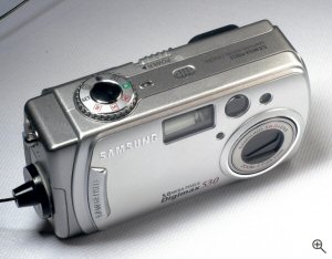 Samsung's Digimax 530 digital camera. Copyright © 2004, The Imaging Resource. All rights reserved. Click for a bigger picture!