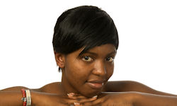 Original image before retouching with Portrait Pro 9. Photo provided by Anthropics Technology Ltd. Click for a bigger picture!