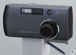 Ricoh Caplio Pro G3. Courtesy of Ricoh, with modifications by Michael R. Tomkins. Click for a bigger picture!