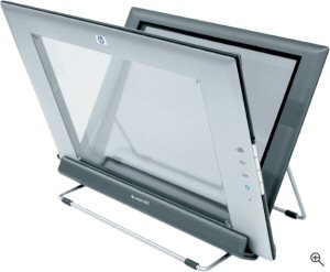 Hewlett Packard's Scanjet 4670 scanner. Courtesy of HP, with modifications by Michael R. Tomkins. Click for a bigger picture!