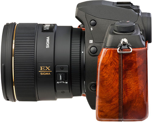 The Sigma SD1 Wood Edition. Photo provided by Sigma Deutschland GmbH. Click for a bigger picture!