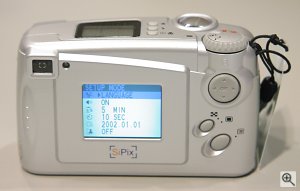 SiPix's SC-2300 Deluxe digital camera. Copyright © 2002, Michael R. Tomkins. All rights reserved. Click for a bigger picture!