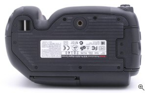 Kodak Professional's DCS Pro SLR/n digital SLR. Copyright © 2004, The Imaging Resource. All rights reserved.