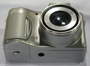 Copyright (c) 2003, The Imaging Resource. All rights reserved.