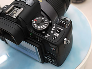 Copyright (c) 2008, Imaging Resource. All rights reserved.