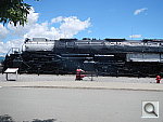 Click to see YNIKONTRAIN1.JPG
